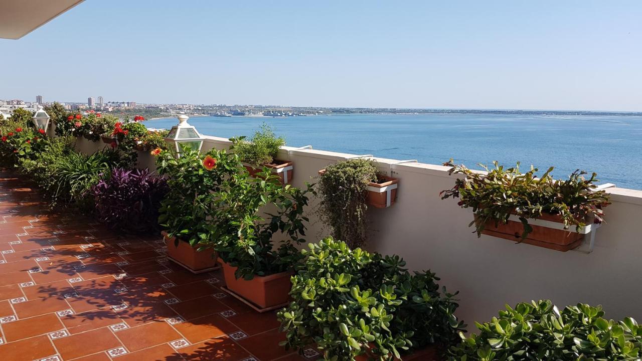 Amanda'S Panorama Apartment Таранто Екстериор снимка